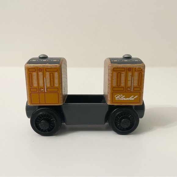 Thomas & Friends Wooden Clarabel Train - Picture 4 of 13